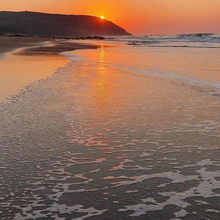 Linga Futhi Beach Cottages Port Saint Johnʼs Buitenkant foto
